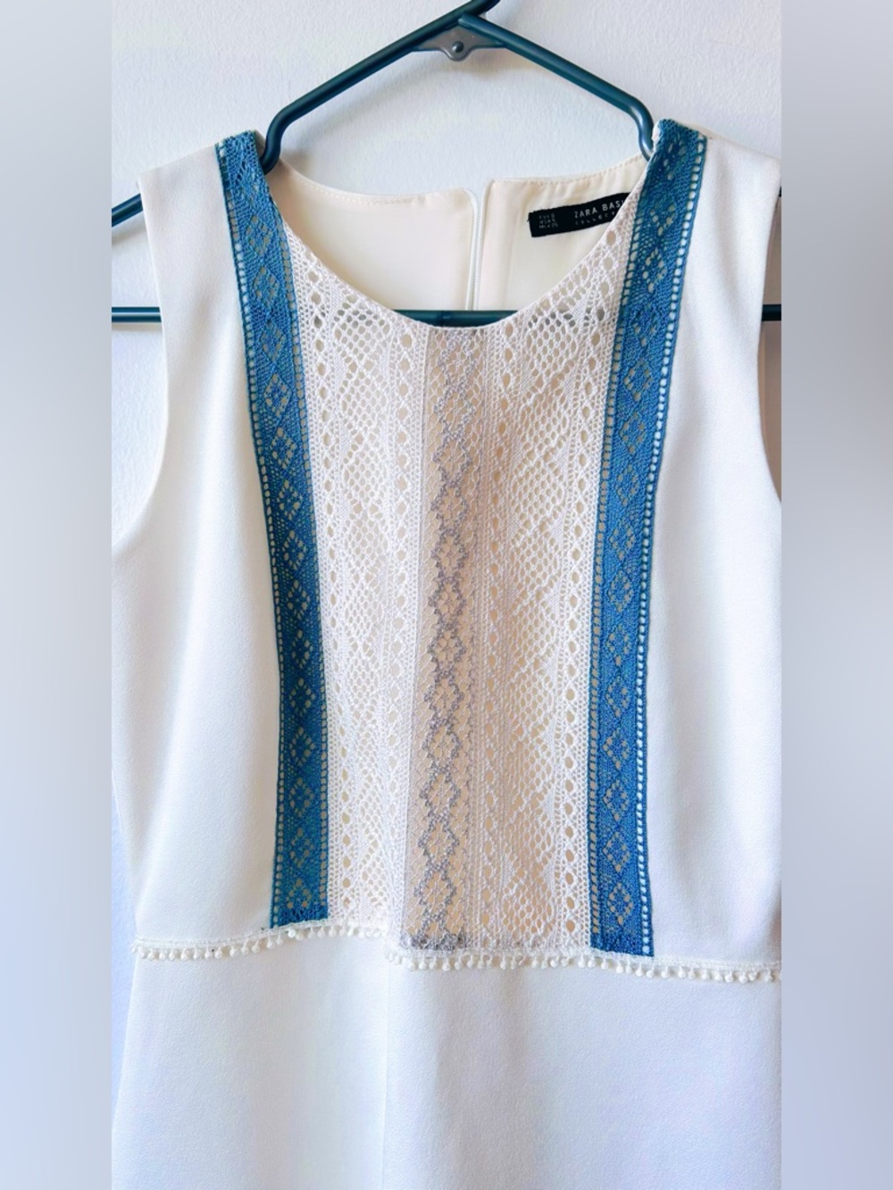 ZARA Sleeveless White Dress with Blue Lace Trim size S - Picture 5 of 7